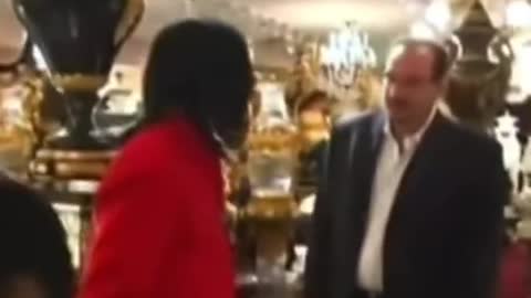 Michael Jackson casually shopping for items priced between $50k-$150k