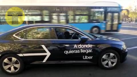 La Policía Municipal de Madrid retira un Uber al quedarse el conductor dormido