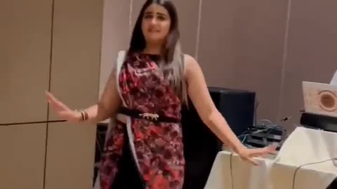 Just Look at this Beautiful dance