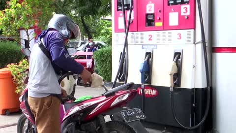 Indonesia hikes fuel prices to rein in subsidies
