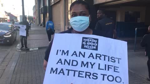 Artists outside Luthuli House.