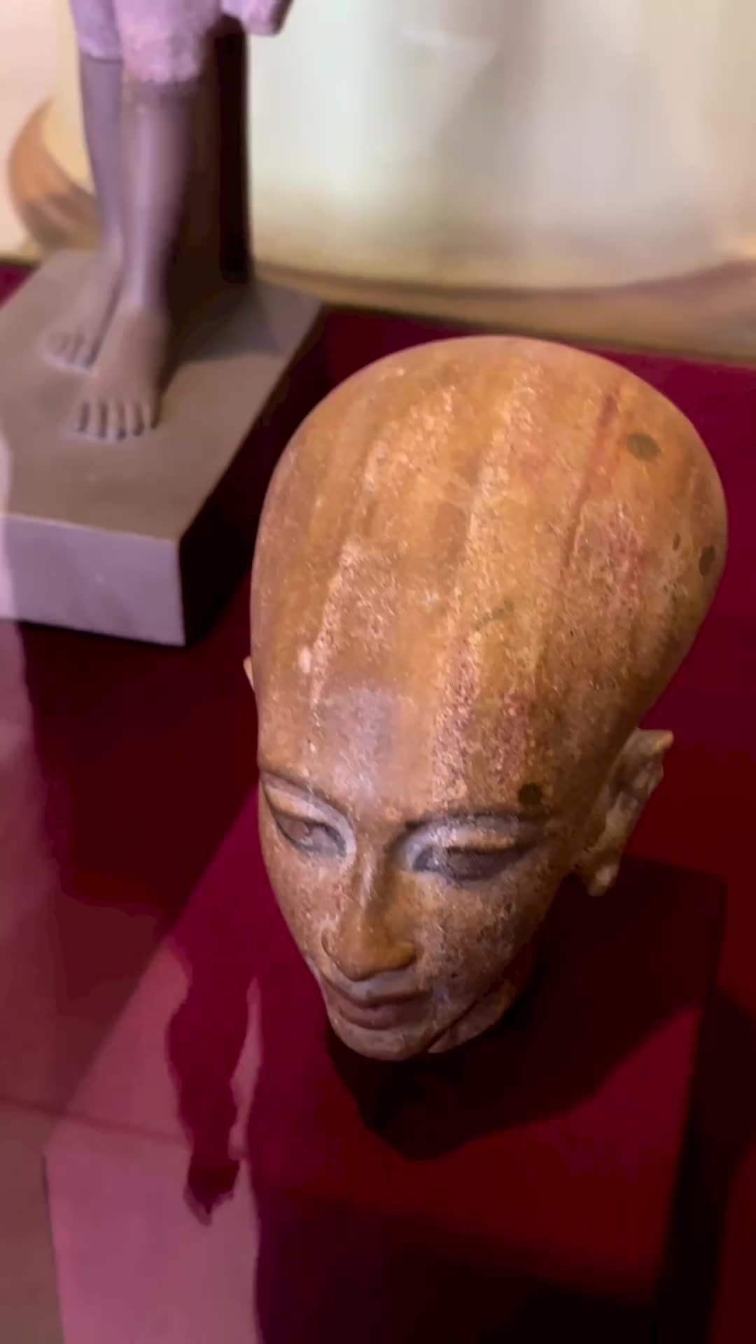 THE PHAROH AKHENATEN THE 10TH RULER OF THE 18TH DYNASTY