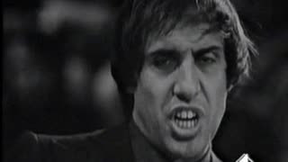 Adriano Celentano - Un Albero Di 30 Piani = Music Video 1972