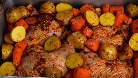 PERFECT ROASTED CHICKEN AND POTATOES_ BAKED CHICKEN AND POTATOES