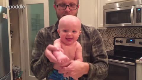 4-month-old dances to Beyonce's 'Single Ladies'