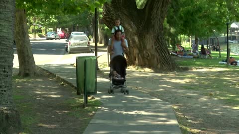 Argentina roasts in record-setting heat wave