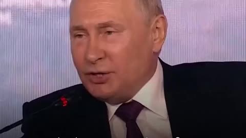 Putin claims the US political system is "rotten."