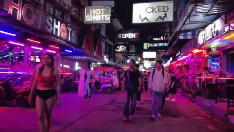 Pattaya Soi 6 Nightlife So Many Pretty Ladies Thailand 2023