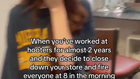 Hooter's employee says she can't stop crying after location closes