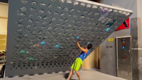 A negative 60% V12 set by Teacher Wang Qinghua on the KB board training in the new Beta library! A r