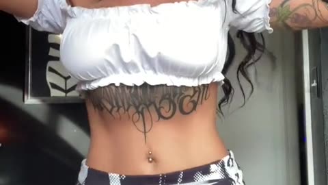 SEXY GIRL TATOOED 😈🔥BIG MELLONS🍒HOT🍒BIG BOOTY🍒FIT A** TWERK ON TIK TOK#shorts