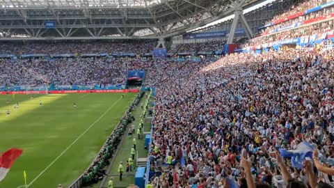 Vamos Argentina : Argentina fans singing at Kazan stadium ! FIFA World Cup 2018 Russia