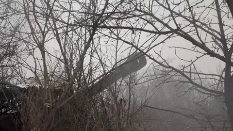 Ukrainian troops repel Russian attacks near Bakhmut