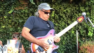 Fret Man with Kelly Atwell