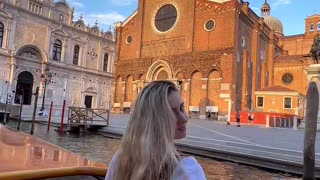 Women in Venice