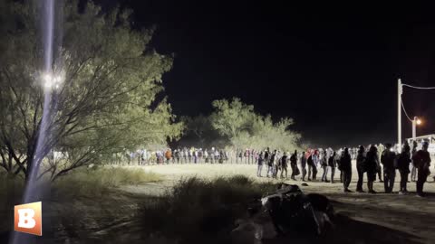 EXCLUSIVE VIDEO: 600 Migrants Cross Border in 3 Hours into Texas Border Town