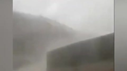 HAARP in Oman! Gigantic Hail & Flood hit Oman