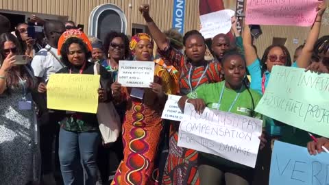 At COP27, activists demonstrate to stop fossil fuel funding | AFP