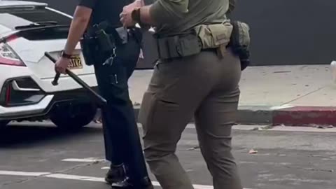 FBI Guy's Pants Are So Tight: Hilarious Moment Caught on Camera