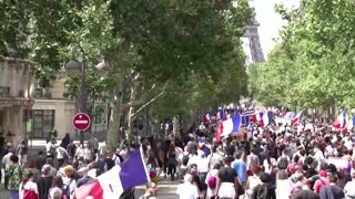 Thousands protest against Macron's health pass