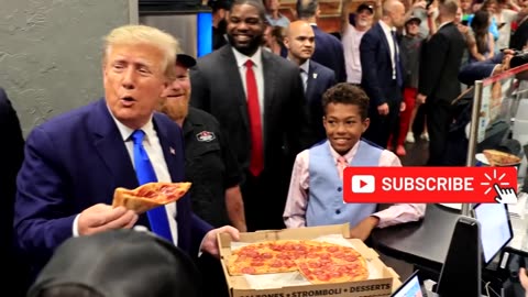 SPOTTED: Donald Trump out for a late-night slice of pizza in Ft Myers is stormed by Fans