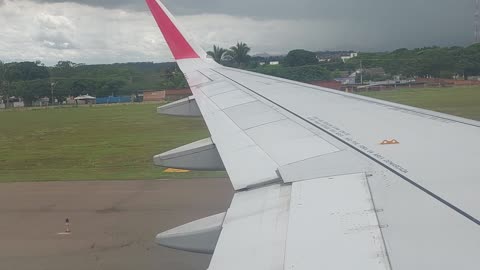 Pouso em Goiânia-Airbus A320 PR-TYA