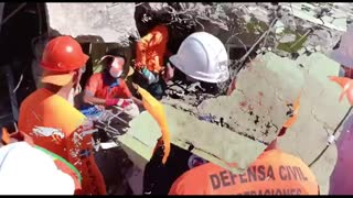 Survivors trapped in Dominican Republic building collapse