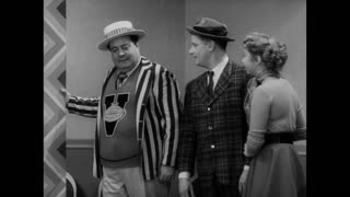 The Honeymooners: Young at Heart - Episode 20 of 39