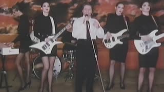 Robert Palmer - Addicted To Love