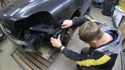 Volvo XC90 front end repair