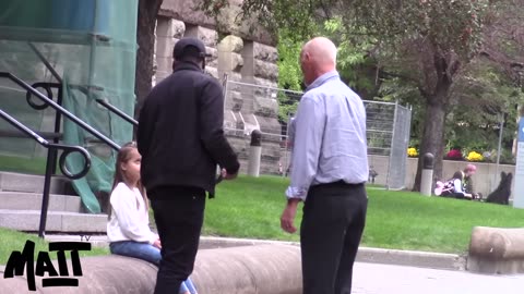 Little Girl Was Being Kidnapped By Creepy Man. What Happens Is Shocking