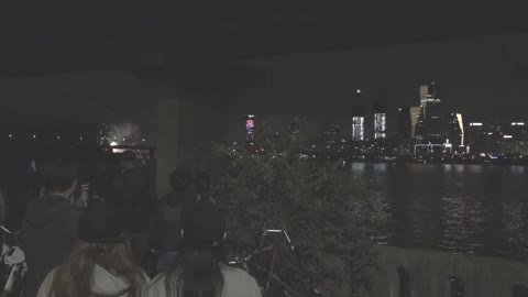 20 Second Korea_ Night View Yeouido Fireworks (여의도 불꽃놀이)