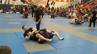 Heavyweight Brazilian Jiu Jitsu - BJJ - Beginner No Gi - Finals Championship Fight