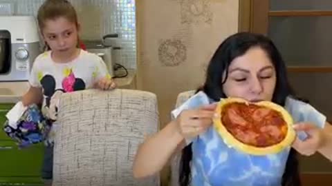 OMG Spicy pizza! 🔥#shorts Best video by MoniLina