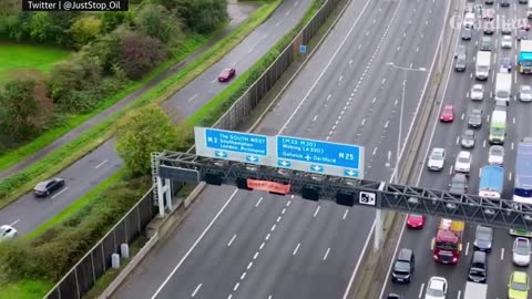 Just Stop Oil activists climb gantries along M25 motorway