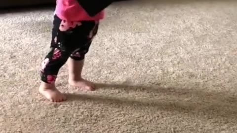 Baby Finds Nintendo Wii Absolutely Hilarious