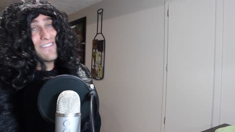 "Jon Snow" from Game of Thrones sings hilarious parody song