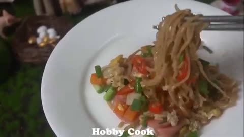 Food video Fried noodles with miniature cooking utensils Hobby Cook