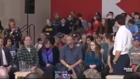 Brave Canadian woman stands up to Justin Trudeau "You sold us out to Globalism - We know what you are doing"