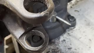 Repairing loose U-joint cap bore with knurling - part 1