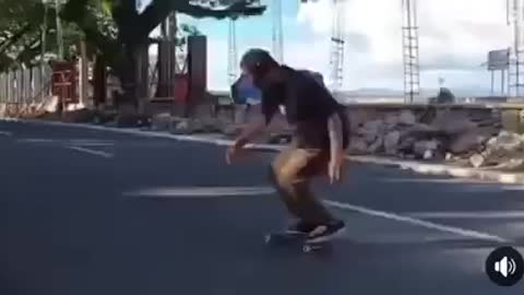 Skateboard fail