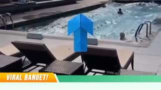 Gempa Cianjur....yang terjadi pada kolam renang..
