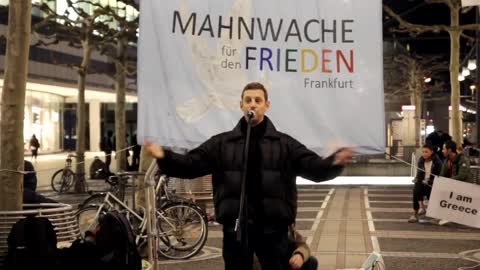 Franky Müller über 'Privateigentum, Knappheit, Ungleichheit & die herrschende Klasse' | 09.03.2015 @ Mahnwache für den Frieden in Frankfurt