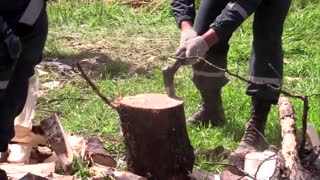 Rubble cleared from streets of Mariupol