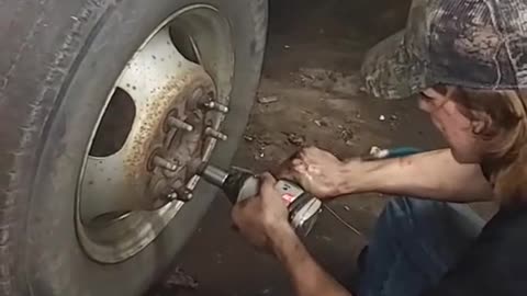 Remove tire # tire