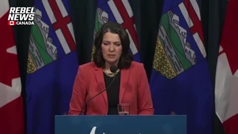 Alberta Premier Danielle Smith comments once again on the Liberal's ILLEGAL Gun Ban...