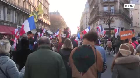 Thousands join massive anti-NATO rally in Paris