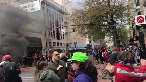 May 1 2017 Portland may day 1.10 Police come to clear out Antifa burning things
