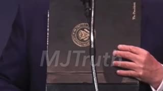 Trump Shows the Presidential Seal & it says THE PRESIDENT on his portfolio