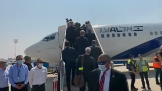 Video: Llega a Abu Dabi el primer vuelo comercial entre Israel y Emiratos